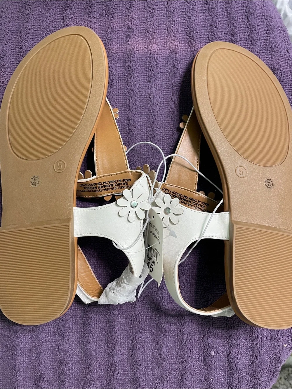 Kids White Floral T-Strap Sandals